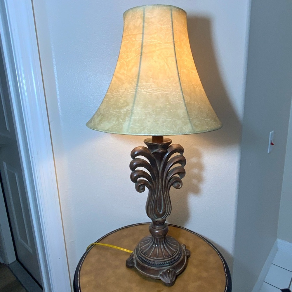 Tuscan Style Bronze Acanthus Table Lamp 27” No Shade